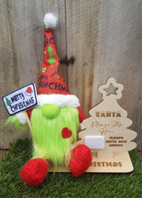 Christmas Countdown Sign- WITH GNOME SHELFIE